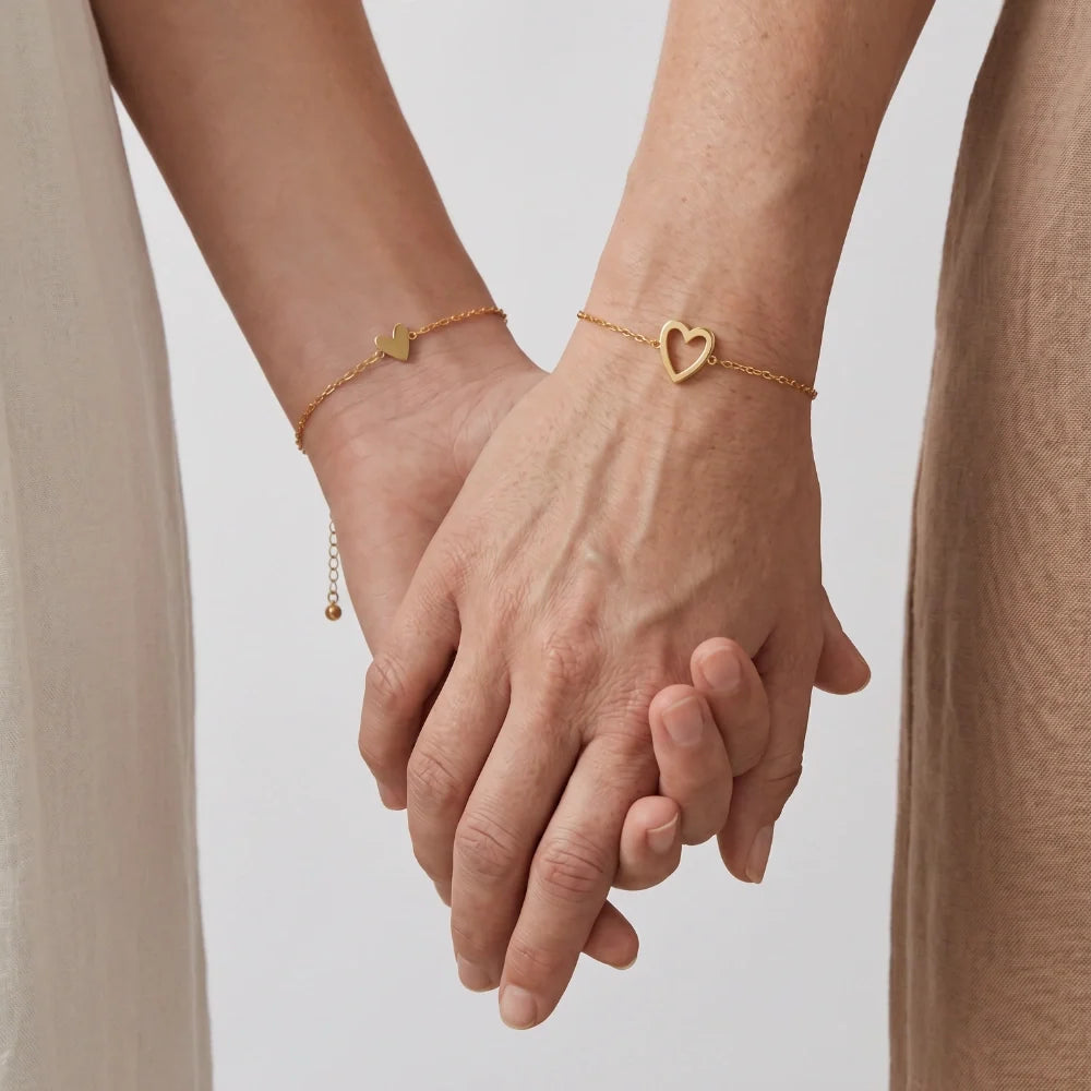 Mom & Daughter - Matching Hearts Bracelet